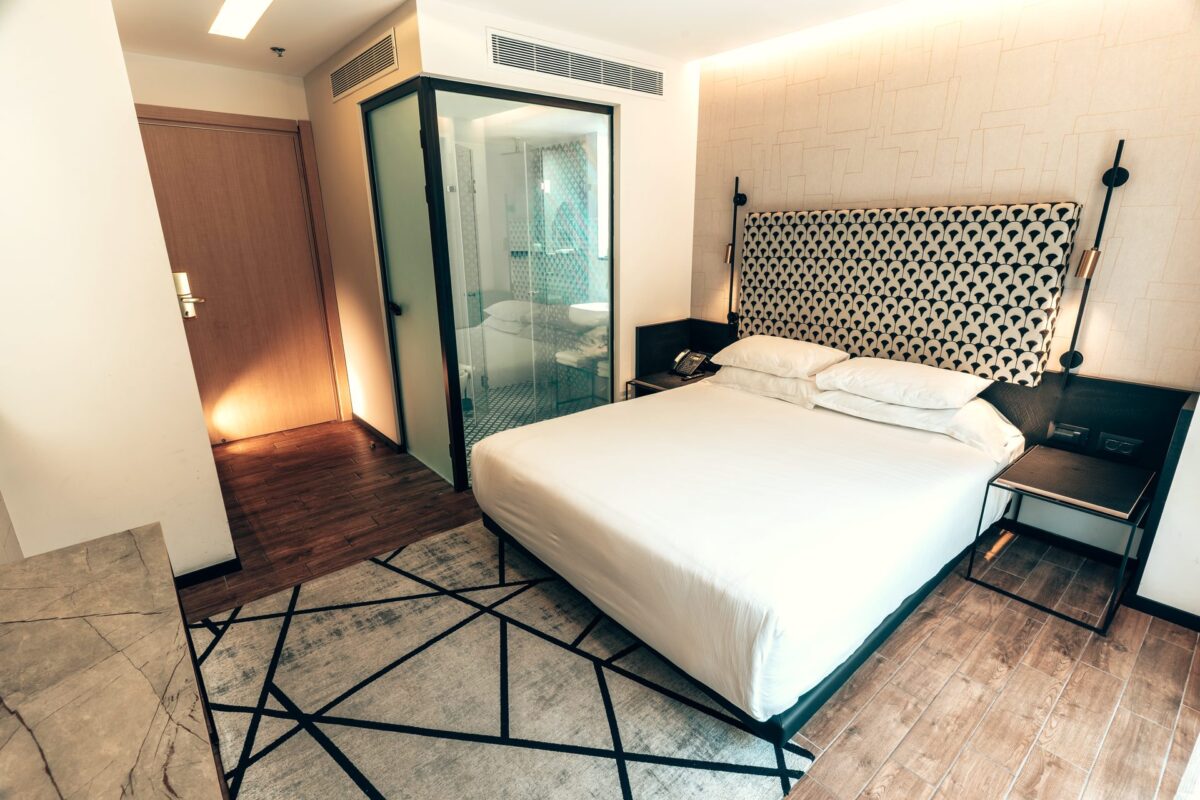 05_abba-hotel-tel-aviv-yafo-superior-balcony-room-wide